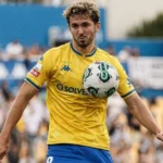 Augsburg dan Klub Lainnya Tertarik Dengan Jordan Holsgrove