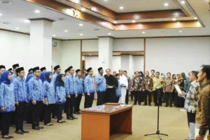 Pegawai Negeri Sipil Menghadapi Tantangan Baru
